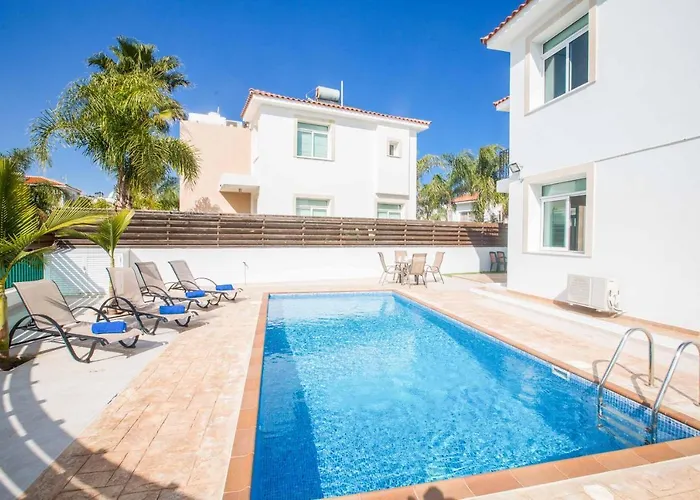 فيلة Mesogeios Me25 بروتاراس