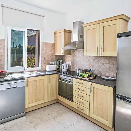 Mesogeios 25 Villa Protaras
