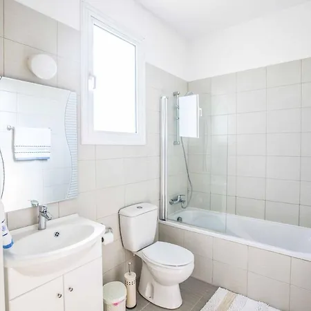 Mesogeios Me25 Willa *