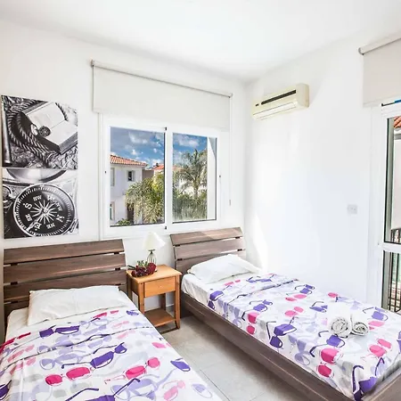 Mesogeios Me25 * Protaras